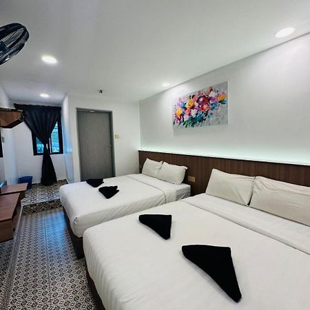 Ar Rayyan Hotel Tanah Rata Exterior foto
